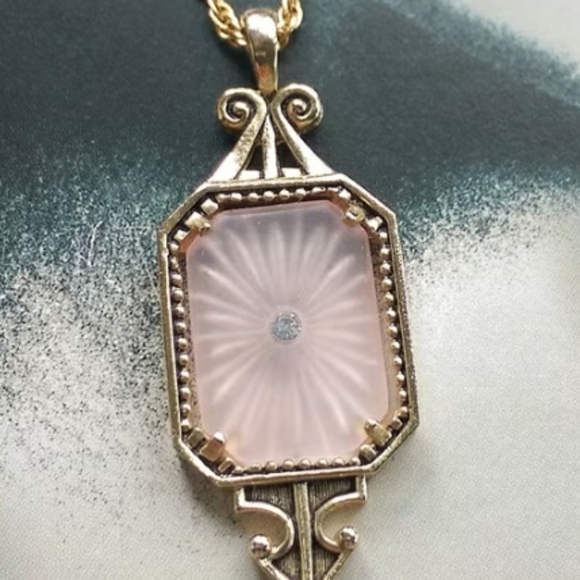 Avon 1977 Frostlights Camphor Glass Vintage Pendant - Picture 2 of 6